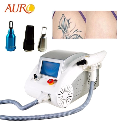 Schalter-Laser-Tätowierungs-Abbau-Maschine Multifunktions-532nm 1064nm 1320nm Nd Yag Q